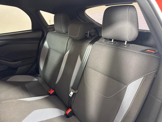 Photo of 2018 Red Ford Focus ST