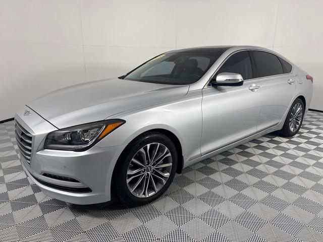 Photo of 2015 Santiago Silver Hyundai Genesis