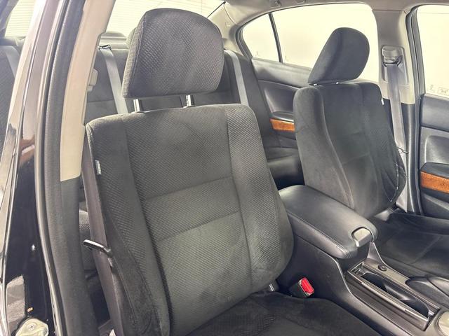 Photo of 2011 Black Honda Accord
