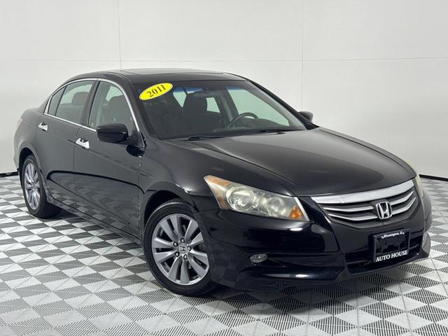 Photo of 2011 Black Honda Accord