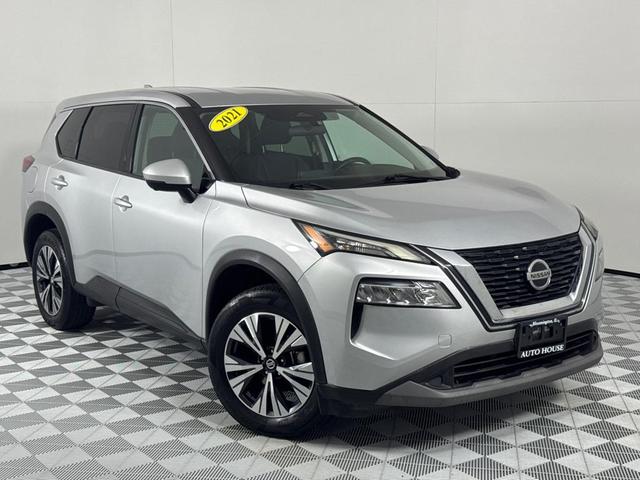 Photo of 2021 Silver Nissan Rogue