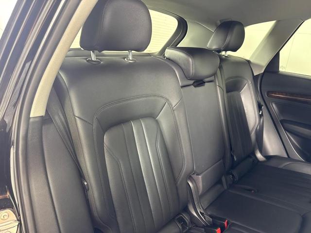 Photo of 2018 Brilliant Black Audi Q5