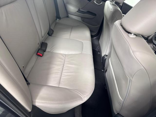 Photo of 2013 Gray Honda Civic