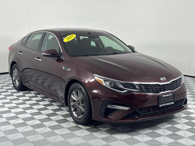 Photo of 2019 Purple Kia Optima
