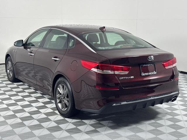 Photo of 2019 Purple Kia Optima