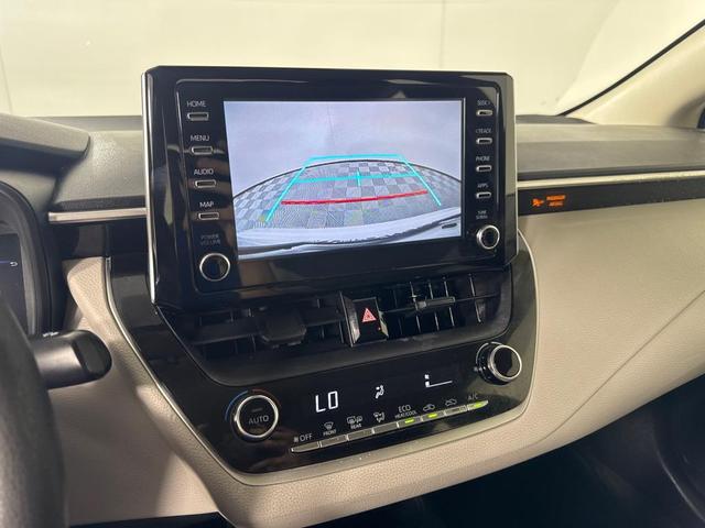 Photo of 2020 White Toyota Corolla