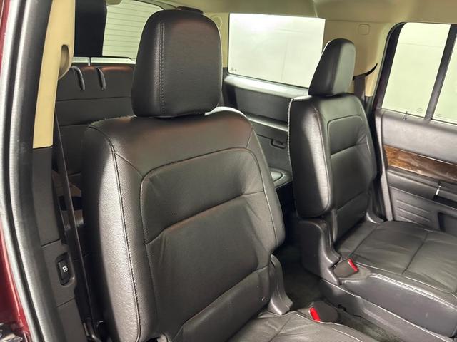 Photo of 2018 Purple Ford Flex