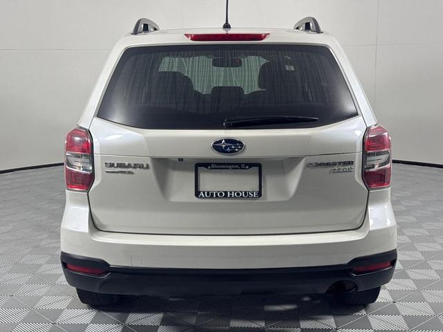 Photo of 2014 Satin White Pearl Subaru Forester