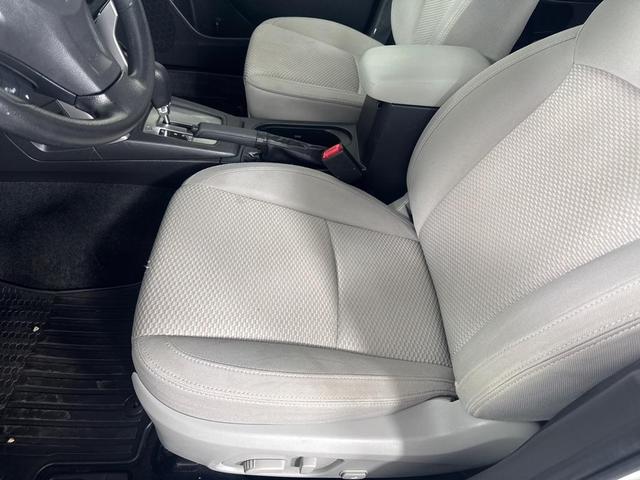 Photo of 2014 Satin White Pearl Subaru Forester