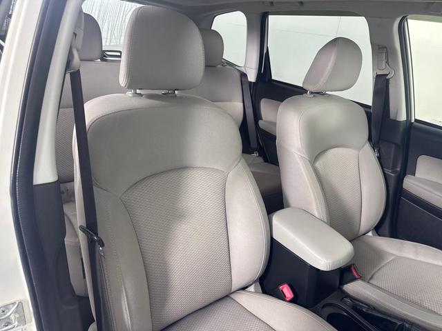 Photo of 2014 Satin White Pearl Subaru Forester