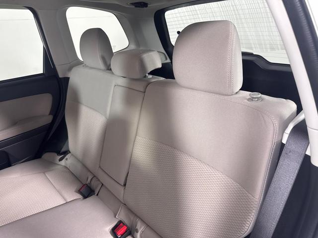 Photo of 2014 Satin White Pearl Subaru Forester