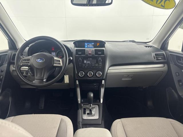 Photo of 2014 Satin White Pearl Subaru Forester
