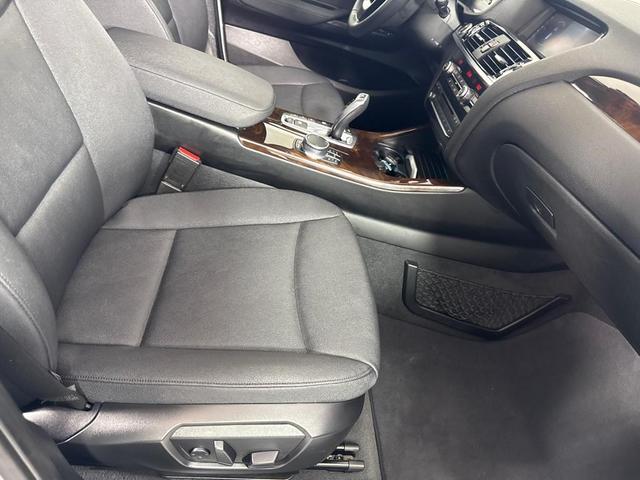 Photo of 2017 Silver BMW X3