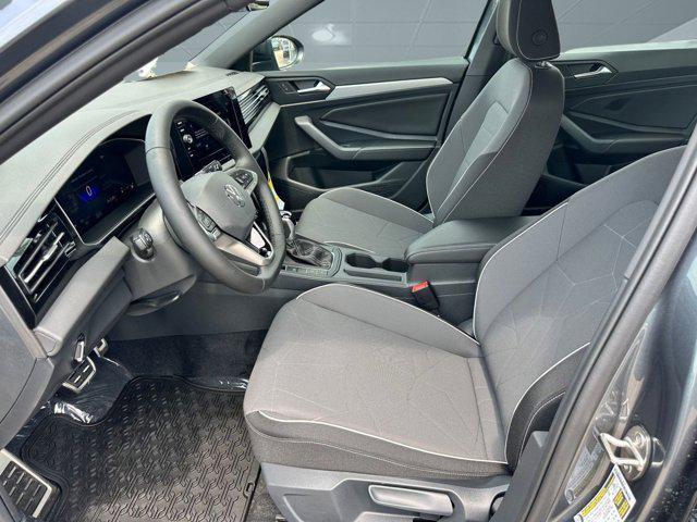 Photo of 2025 Platinum Gray Metallic Volkswagen Jetta