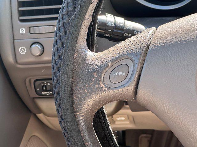 Photo of 2002 Crystal White Lexus GS 300