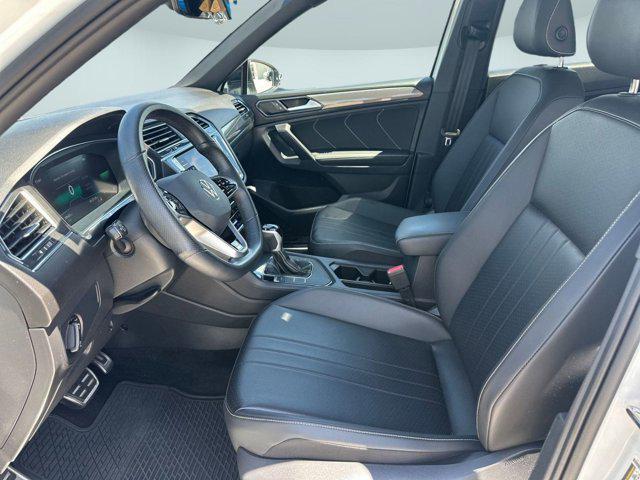 Photo of 2023 Opal White Pearl Volkswagen Tiguan