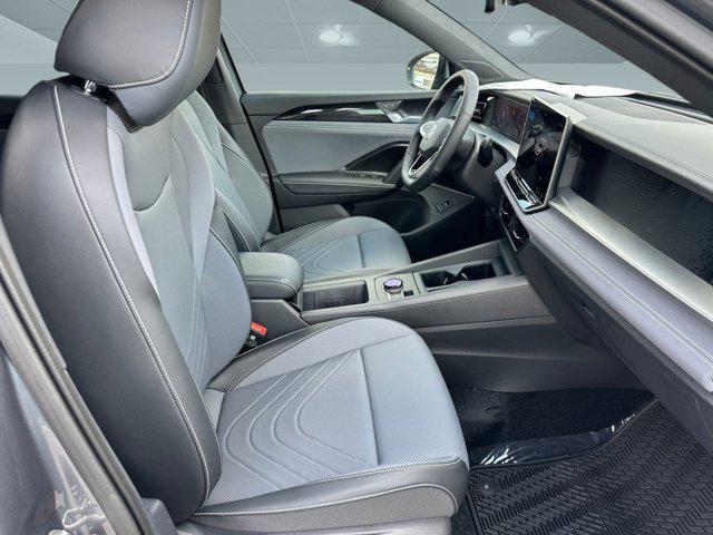 Photo of 2025 Platinum Gray Metallic Volkswagen Tiguan