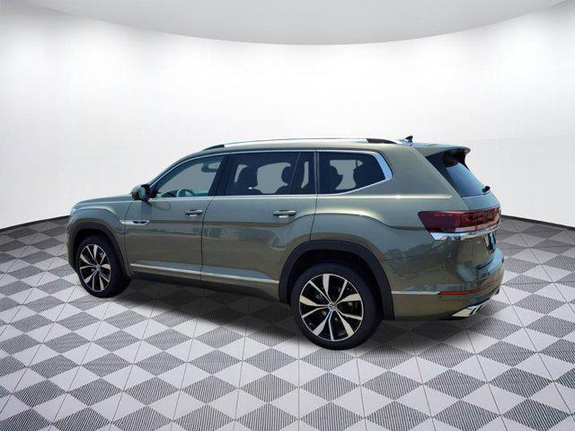 Photo of 2025 Avocado Green Volkswagen Atlas