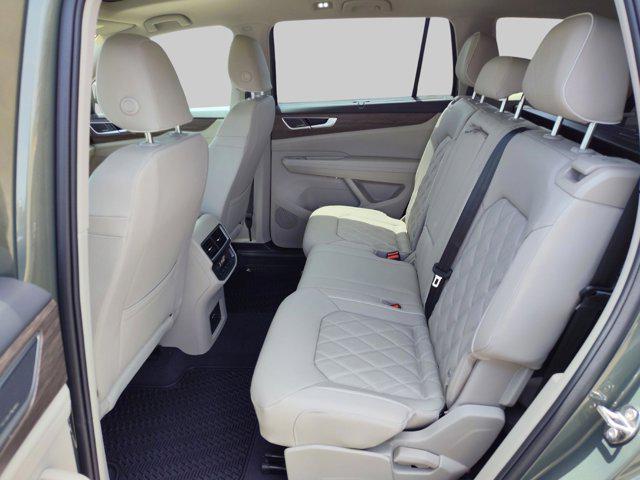 Photo of 2025 Avocado Green Volkswagen Atlas