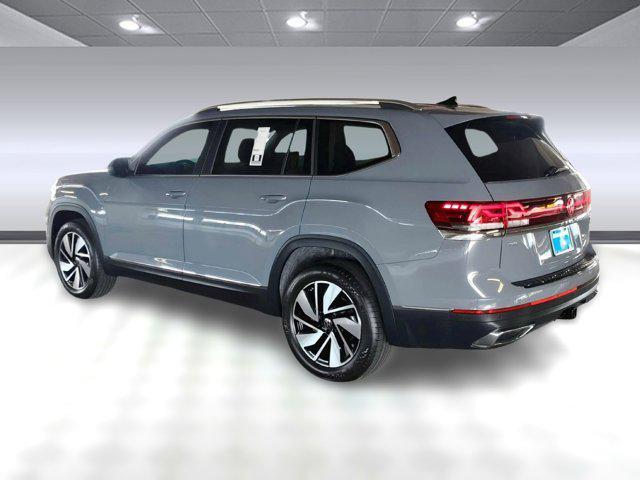 Photo of 2025 Pure Gray Volkswagen Atlas