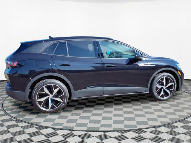 Photo of 2025 Deep Black Pearl Volkswagen ID.4