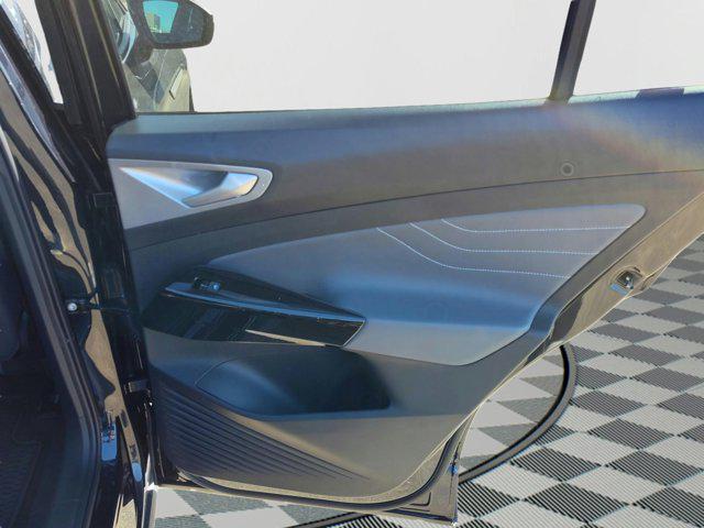 Photo of 2025 Deep Black Pearl Volkswagen ID.4