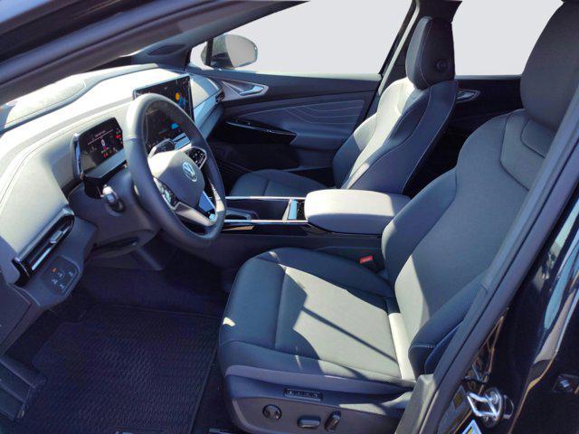 Photo of 2025 Deep Black Pearl Volkswagen ID.4