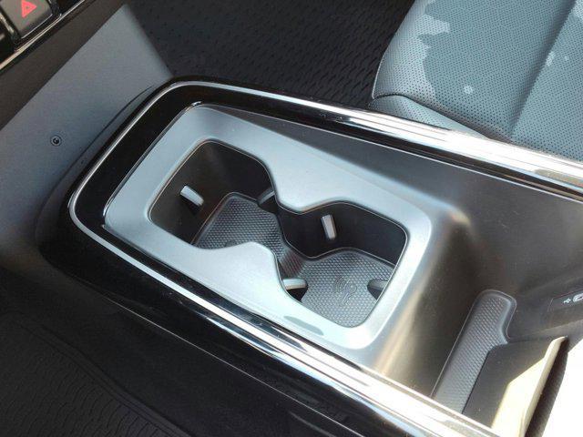 Photo of 2025 Deep Black Pearl Volkswagen ID.4