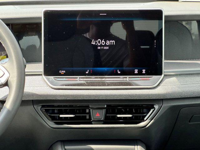 Photo of 2025 Platinum Gray Metallic Volkswagen Tiguan