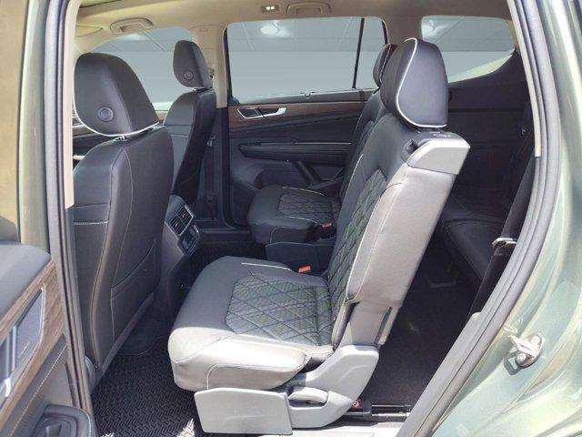 Photo of 2025 Avocado Green Volkswagen Atlas
