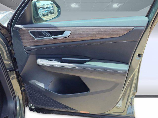 Photo of 2025 Avocado Green Volkswagen Atlas