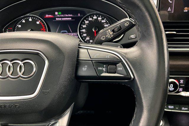 Photo of 2021 Black Metallic Audi Q5