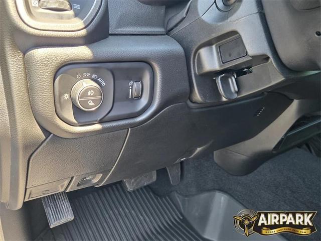 Photo of 2025 Bright White Clearcoat RAM 2500