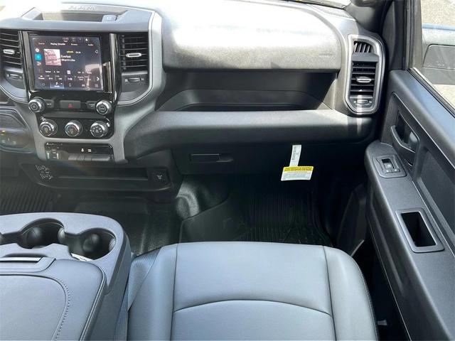 Photo of 2025 Bright White RAM 2500