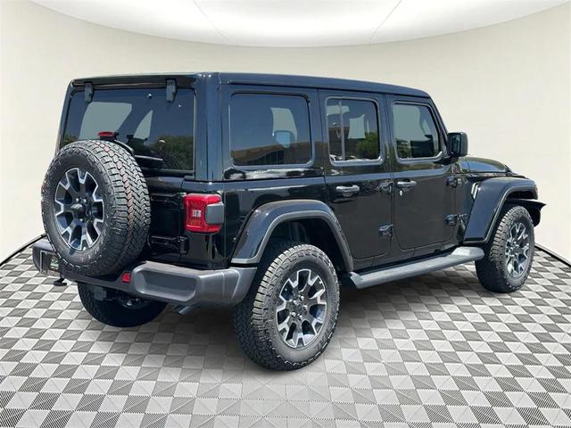 Photo of 2025 Black Clearcoat Jeep Wrangler