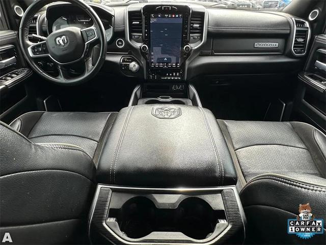 Photo of 2024 Granite Crystal Metallic Clearcoat RAM 2500