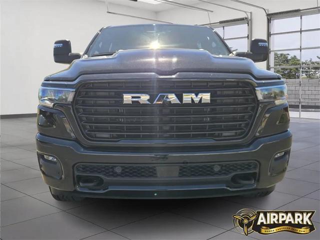 Photo of 2025 Diamond Black Crystal Pearlcoat RAM 1500