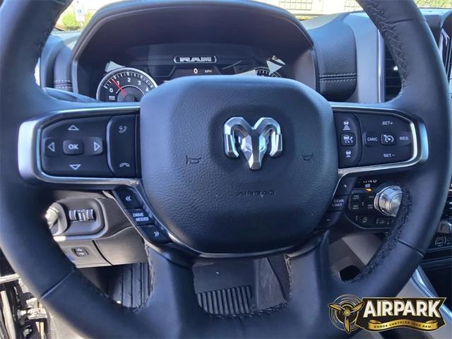 Photo of 2025 Diamond Black Crystal Pearlcoat RAM 1500