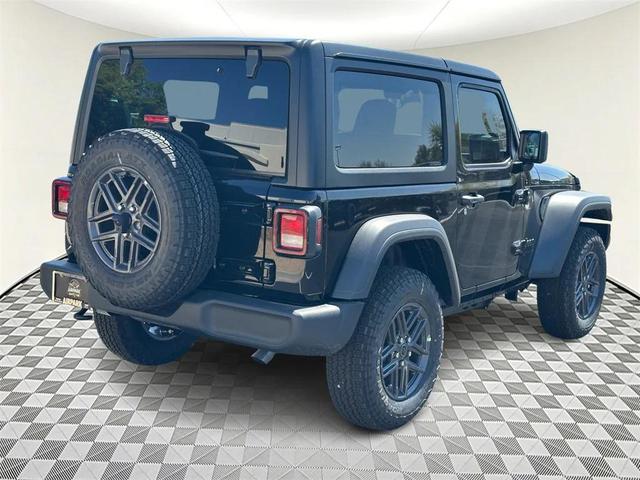 Photo of 2025 Black Clearcoat Jeep Wrangler