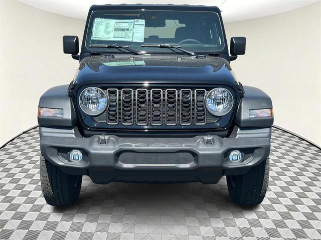 Photo of 2025 Black Clearcoat Jeep Wrangler