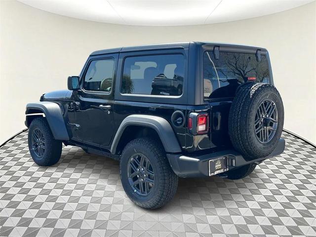 Photo of 2025 Black Clearcoat Jeep Wrangler