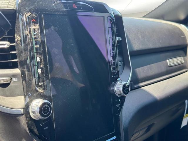 Photo of 2025 Diamond Black Crystal Pearlcoat RAM 2500