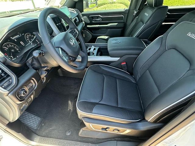 Photo of 2025 Bright White RAM 1500