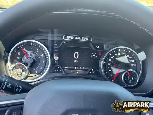 Photo of 2025 Diamond Black Crystal Pearlcoat RAM 1500