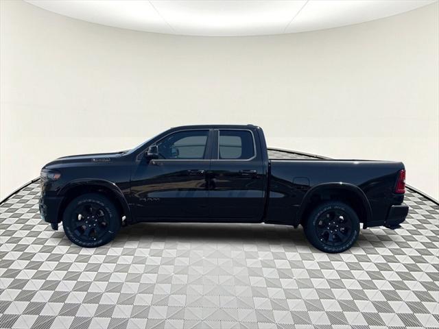 Photo of 2025 Diamond Black Crystal Pearlcoat RAM 1500