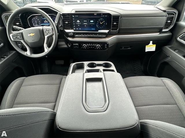 Photo of 2025 Summit White Chevrolet Silverado 3500