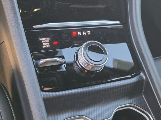 Photo of 2025 Silver Zynith Jeep Grand Cherokee