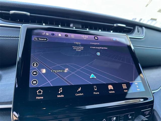Photo of 2025 Silver Zynith Jeep Grand Cherokee