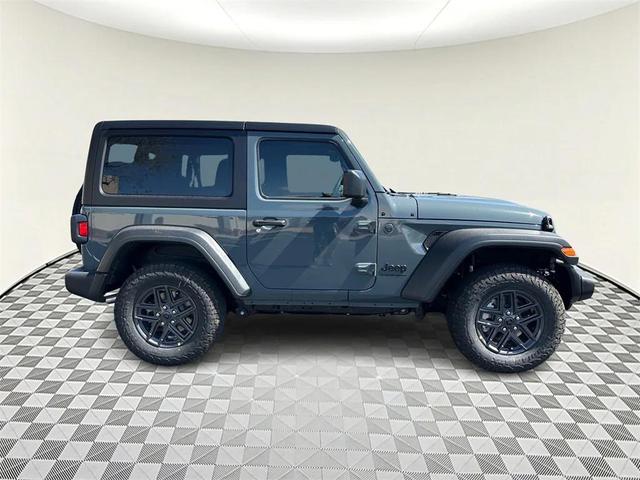 Photo of 2025 Anvil Clearcoat Jeep Wrangler