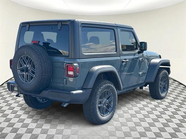 Photo of 2025 Anvil Clearcoat Jeep Wrangler